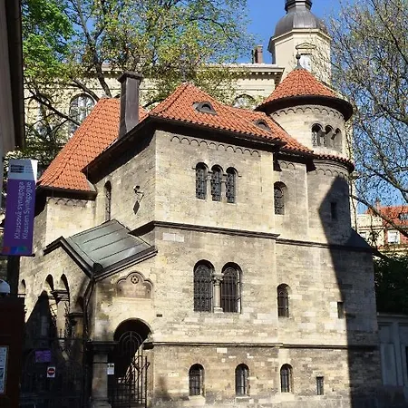 Get Flat Stepanska * Прага