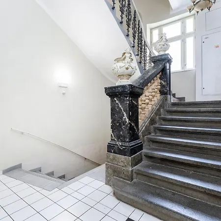 Апартаменты Get Flat Stepanska