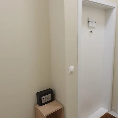 Get Flat Stepanska * Прага